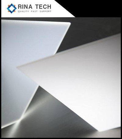 Plat penyebaran polikarbonat prestasi terbaik